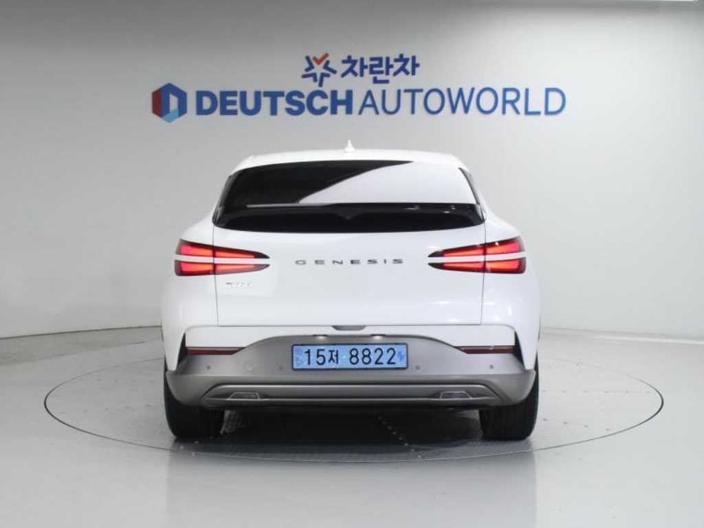 Genesis GV60 - Vista 4