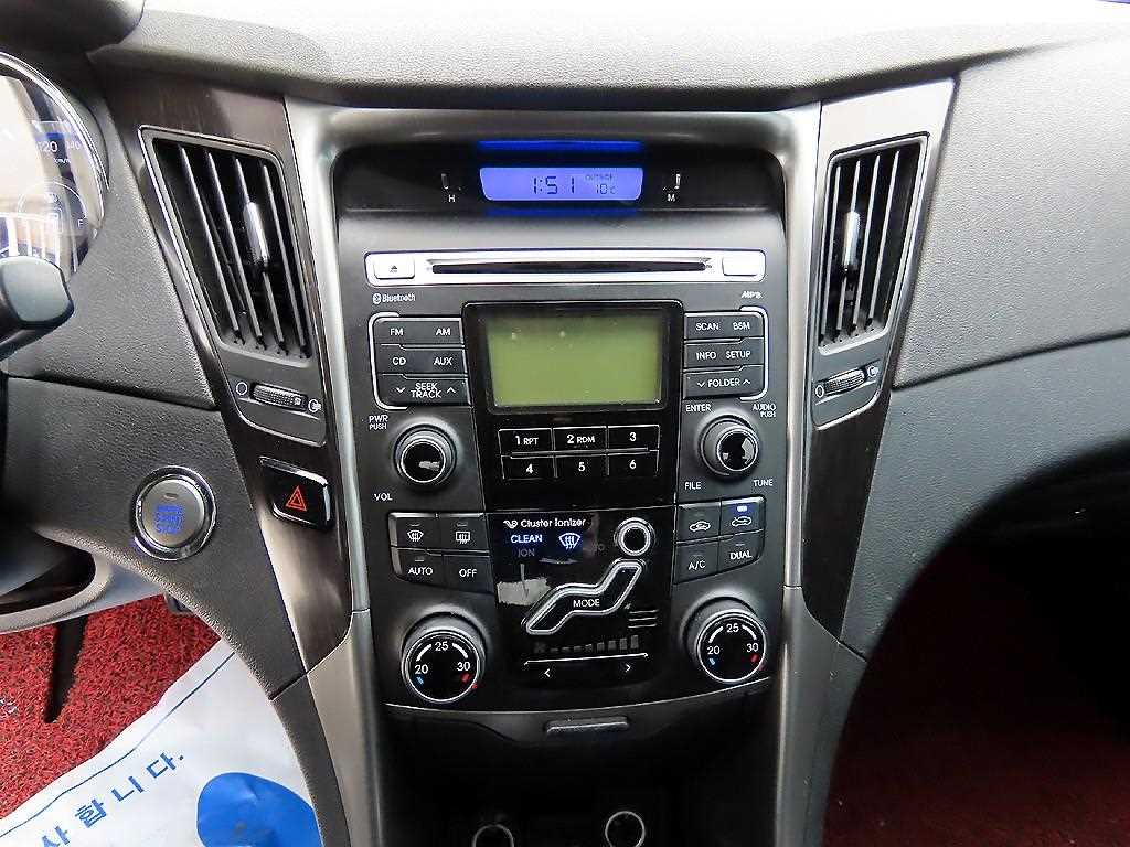 HYUNDAI Sonata 2012 Blanco - Importación desde Corea - HF Imports Iquique - Foto 16