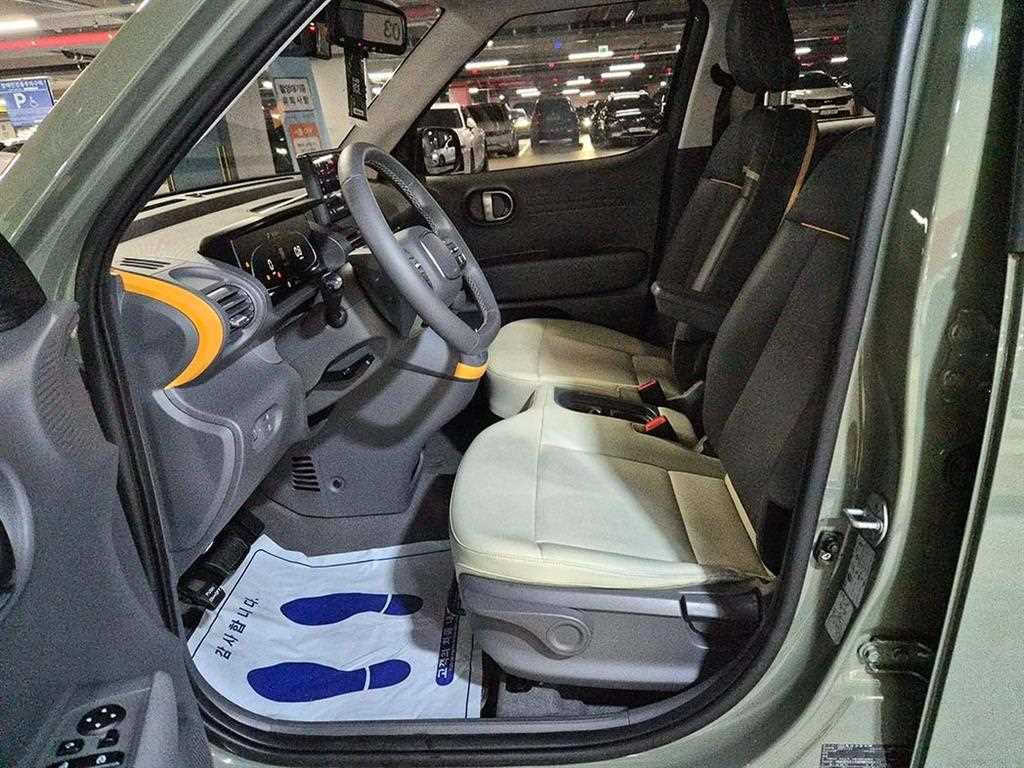 HYUNDAI Casper - Vista 6