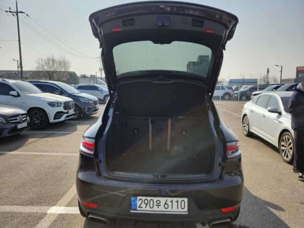 Porsche Macan 2021 Negro - Importación desde Corea - HF Imports Iquique - Foto 16