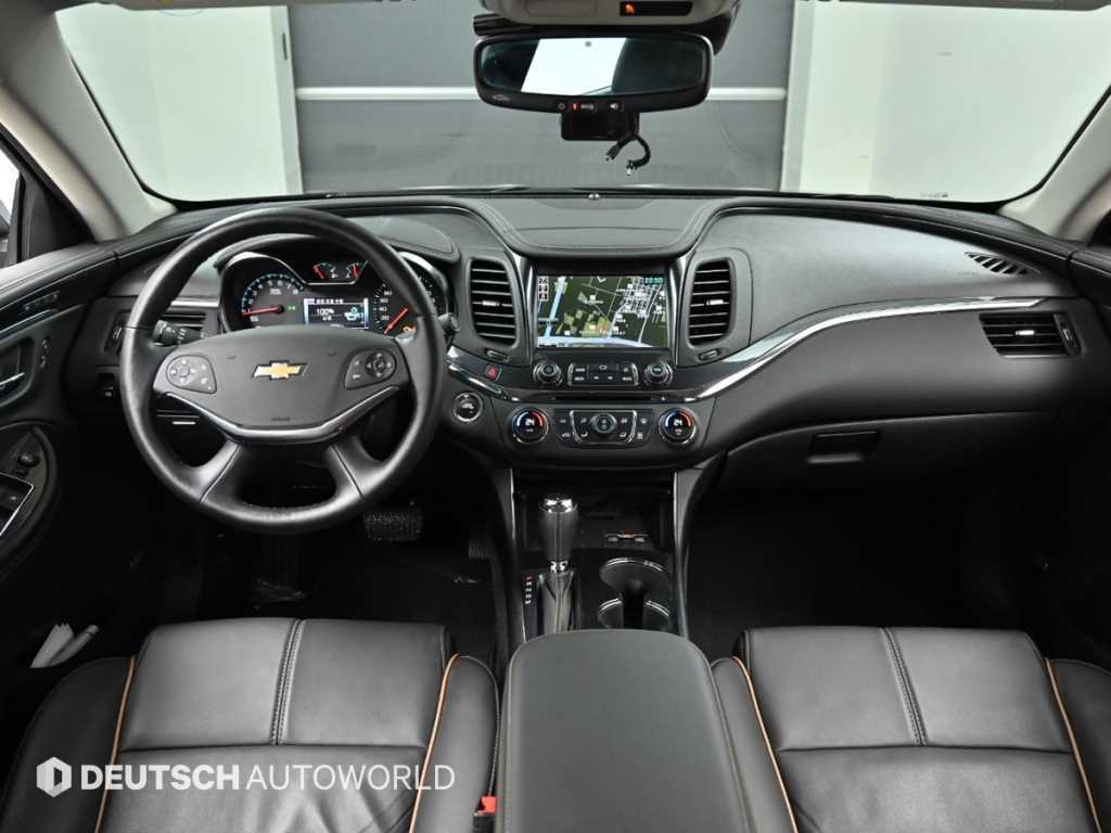 Chevrolet Impala - Vista 7