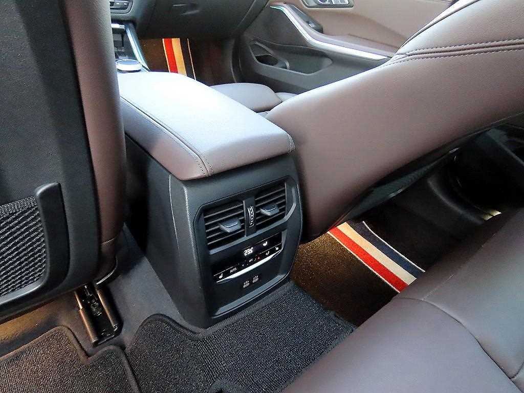 BMW 3 series 2022 - Importación desde Corea - HF Imports Iquique - Foto 16