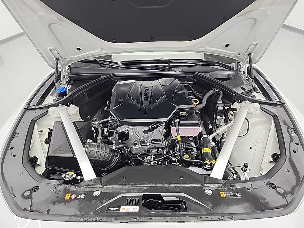 Genesis G70 - Vista 5