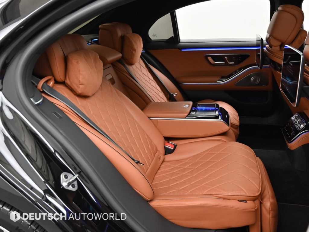 Mercedes Benz S Class - Vista 12