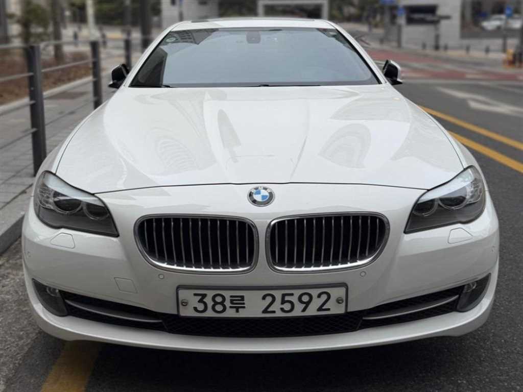 BMW 5 Series 2012 Blanco - Importación desde Corea - HF Imports Iquique - Foto 1
