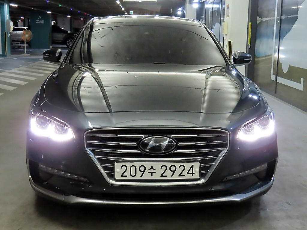 HYUNDAI Grandeur - Vista 2