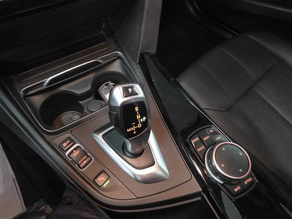 BMW 3 series 2016 Blanco - Importación desde Corea - HF Imports Iquique - Foto 15