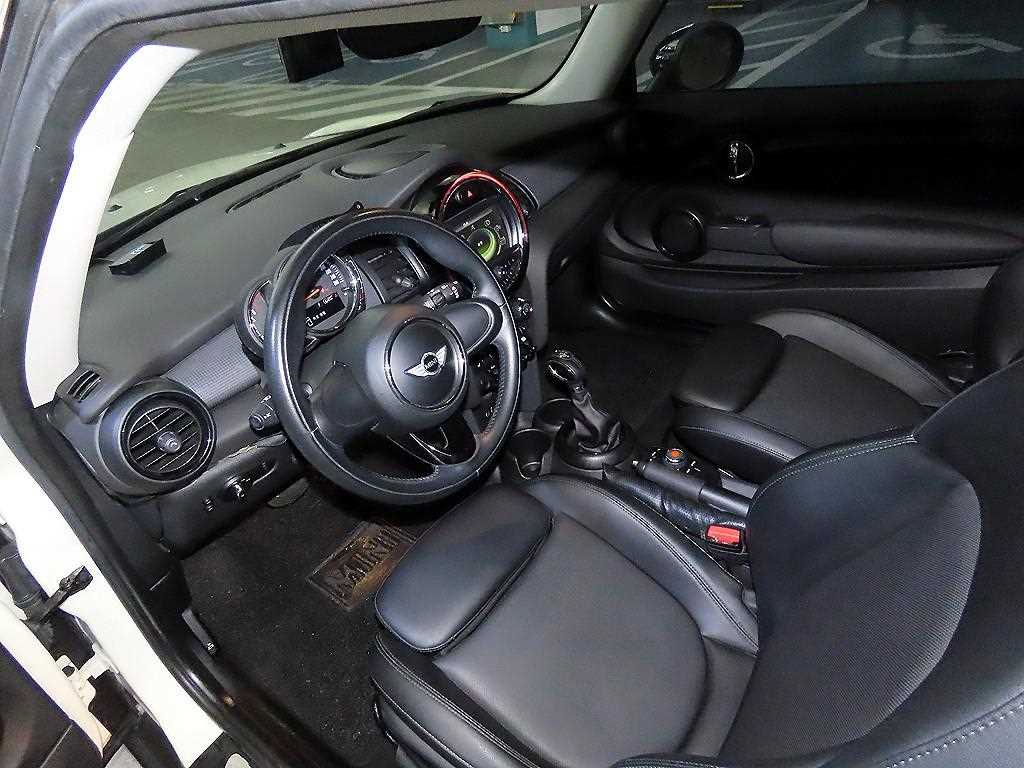 Mini Cooper - Vista 10