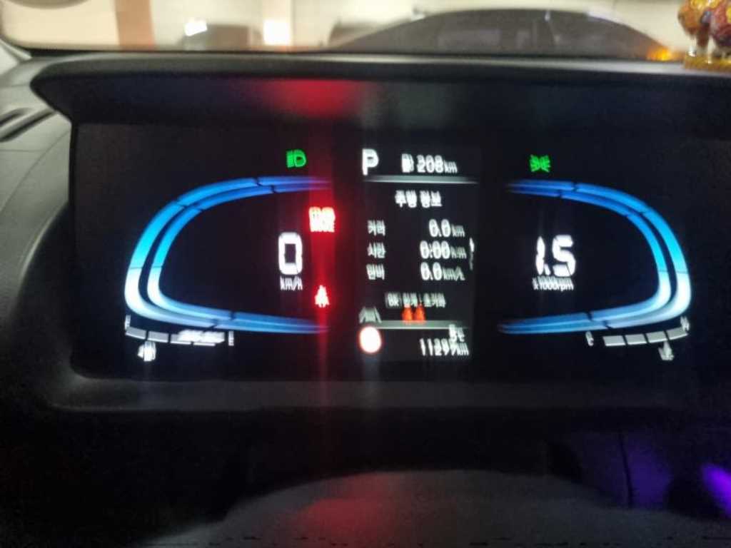 HYUNDAI Casper - Vista 5