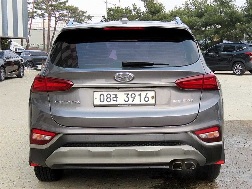 HYUNDAI Santa Fe - Vista 4