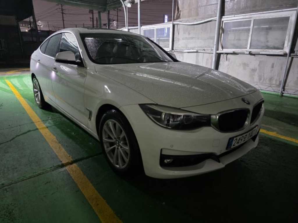 BMW Gran Turismo - Vista 3