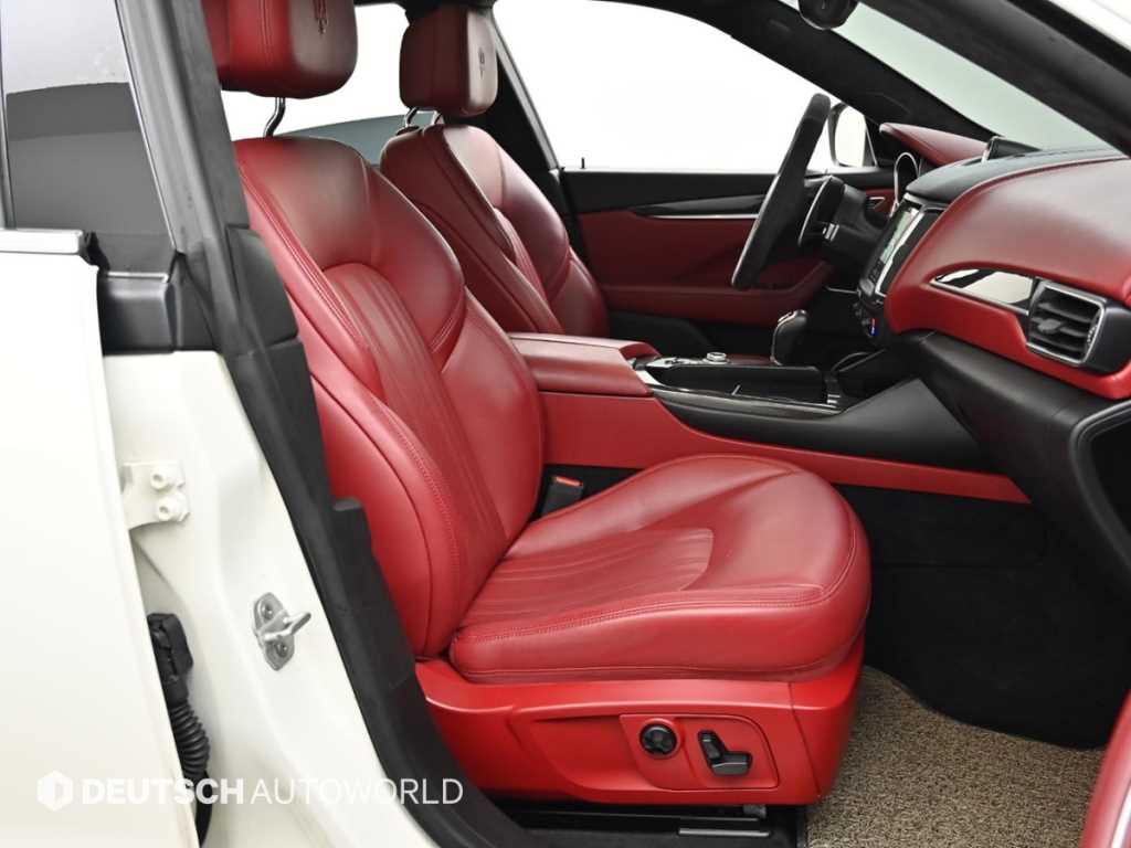 Maserati Levante - Vista 10