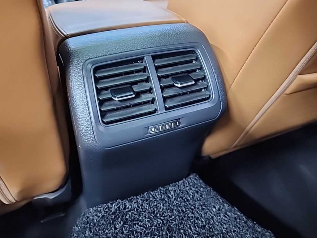 Volkswagen Golf 2015 Negro - Importación desde Corea - HF Imports Iquique - Foto 13