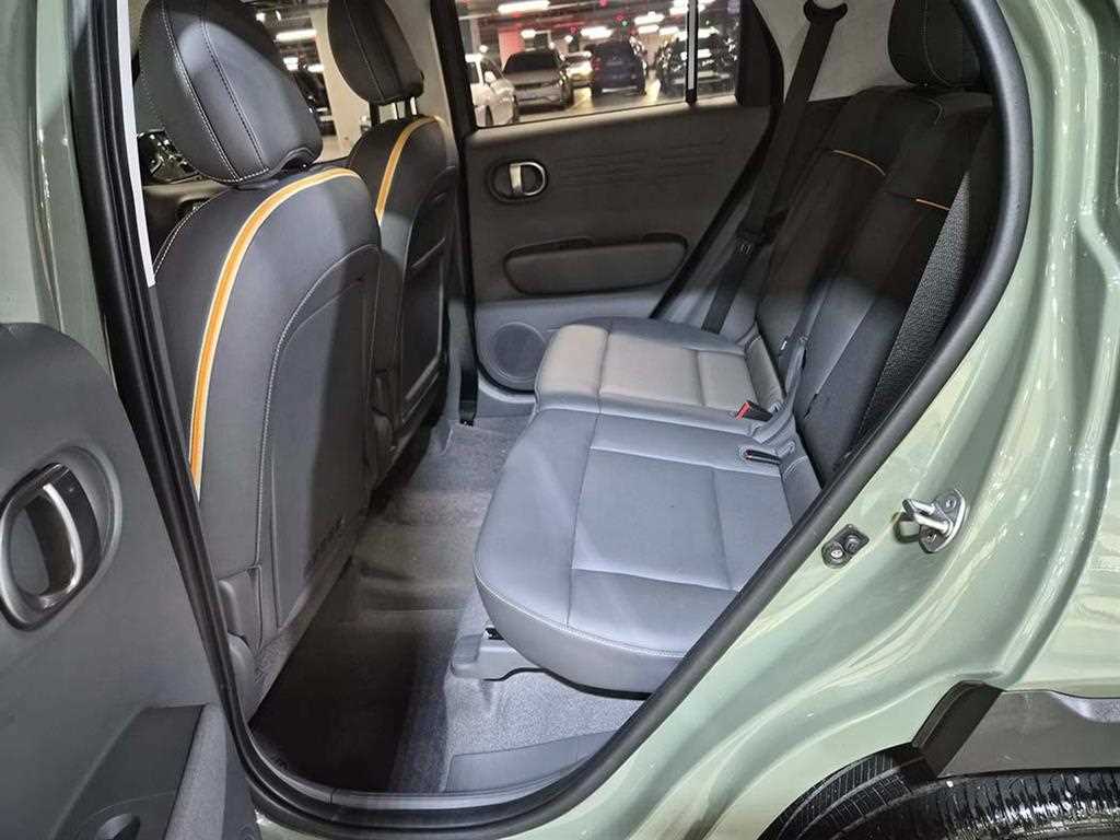 HYUNDAI Casper - Vista 7