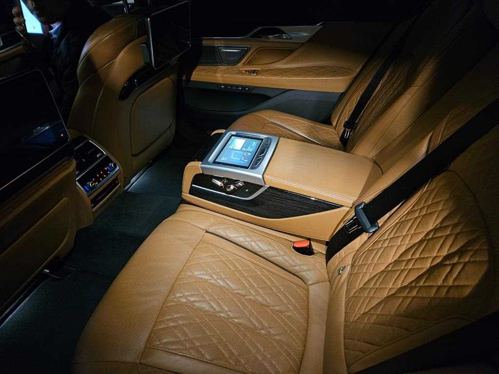 BMW 7 Series - Vista 7