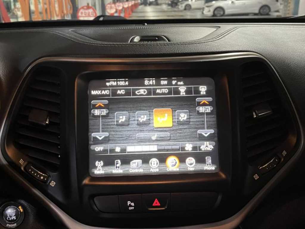 Jeep Cherokee - Vista 12