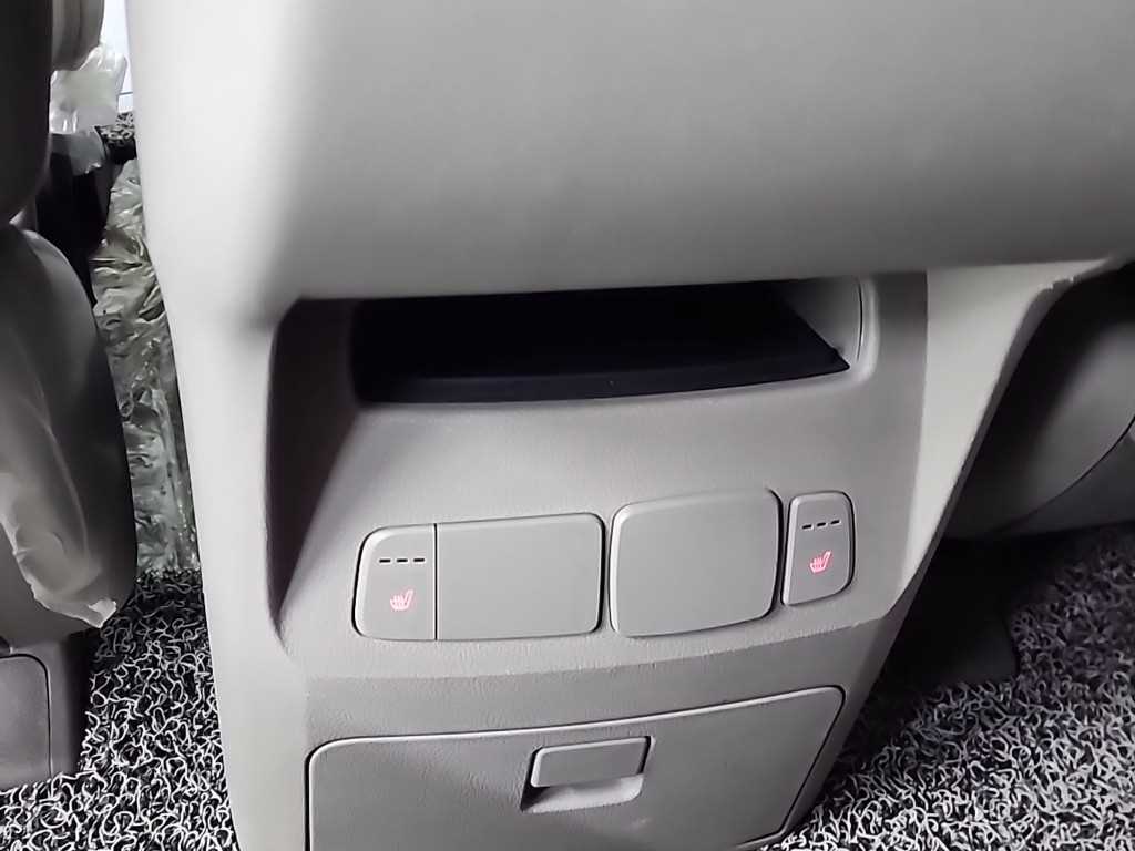 KIA Carnival 2016 - Importación desde Corea - HF Imports Iquique - Foto 13