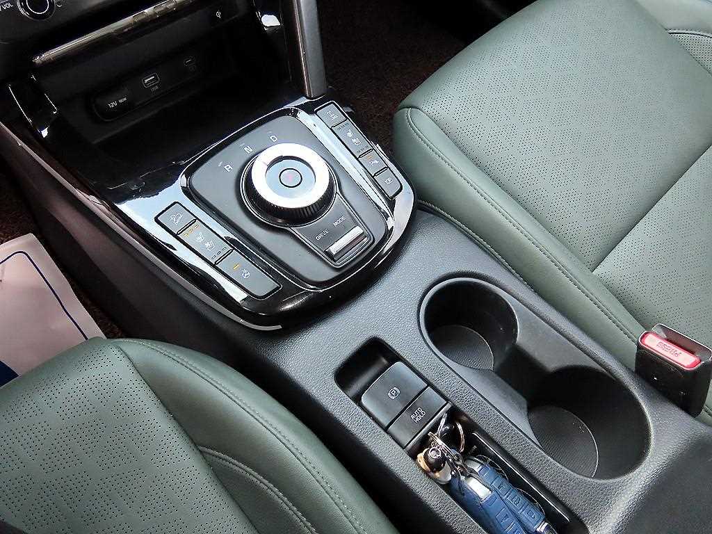 KIA Seltos - Vista 10