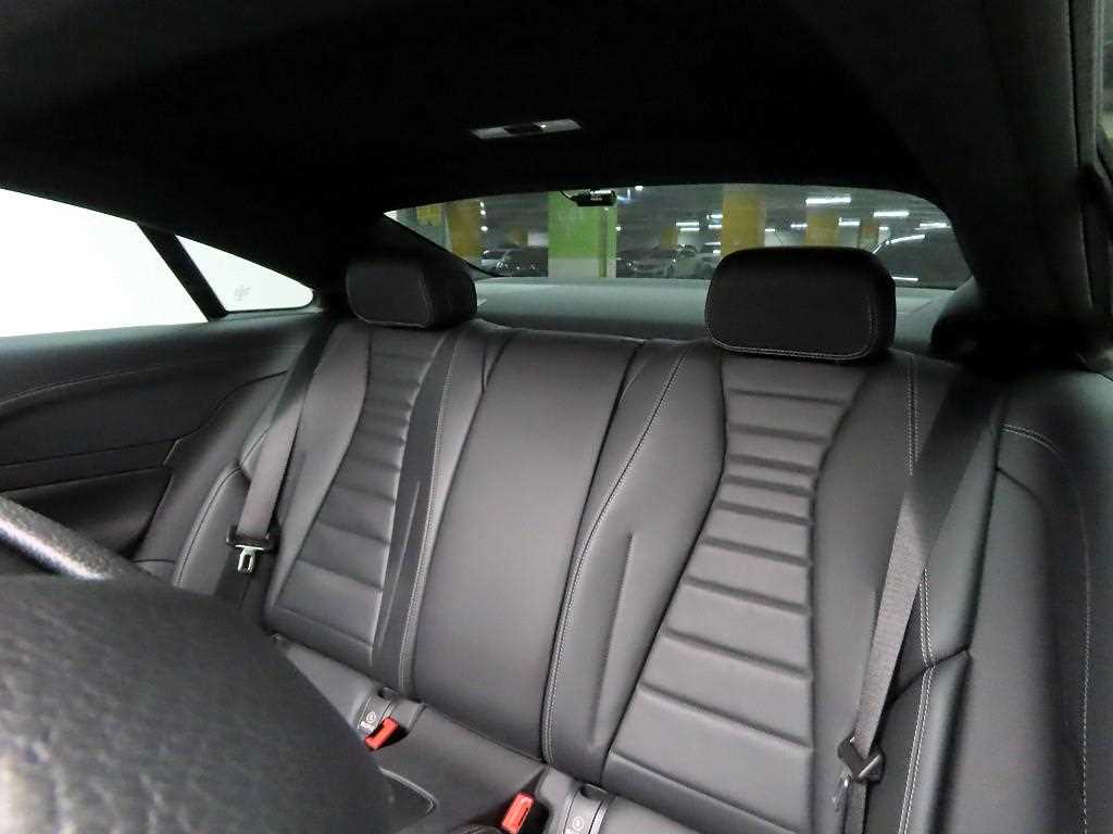 Mercedes Benz E class 2021 Gold color - Importación desde Corea - HF Imports Iquique - Foto 14