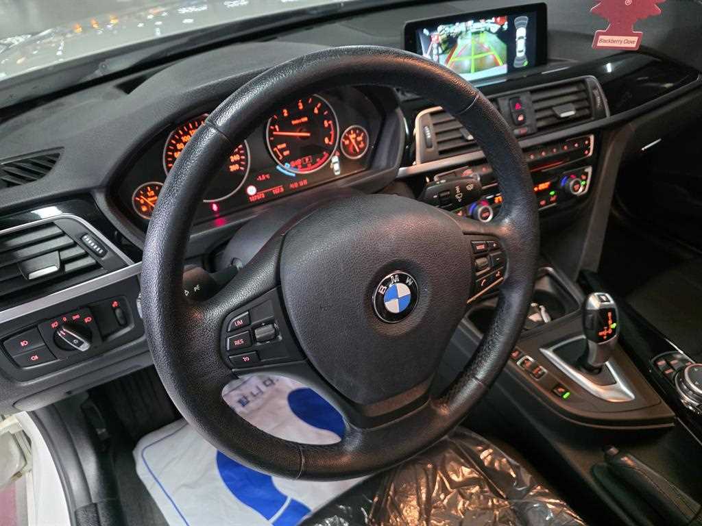 BMW 3 series - Vista 11