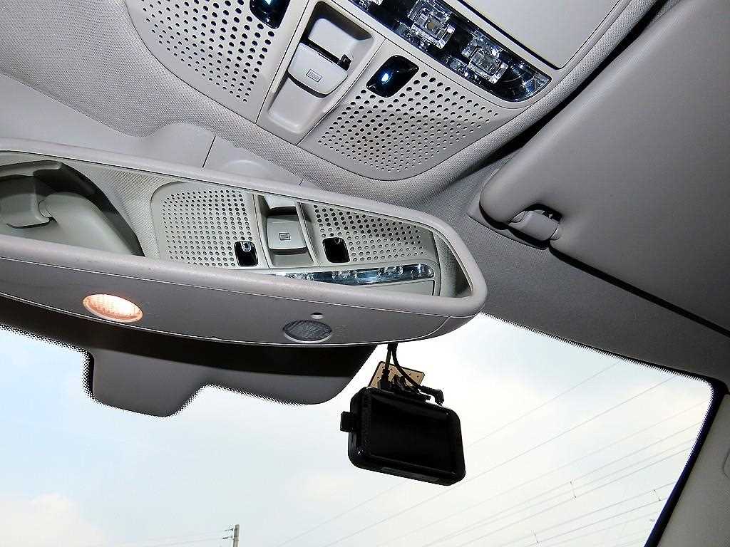 Mercedes Benz C Class 2018 Blanco - Importación desde Corea - HF Imports Iquique - Foto 16