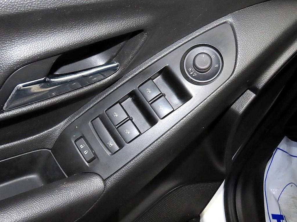 Chevrolet Trax 2020 Blanco - Importación desde Corea - HF Imports Iquique - Foto 13