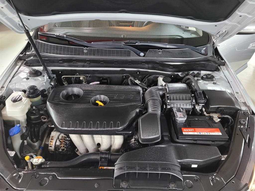 KIA K5 2013 Plateado - Importación desde Corea - HF Imports Iquique - Foto 20