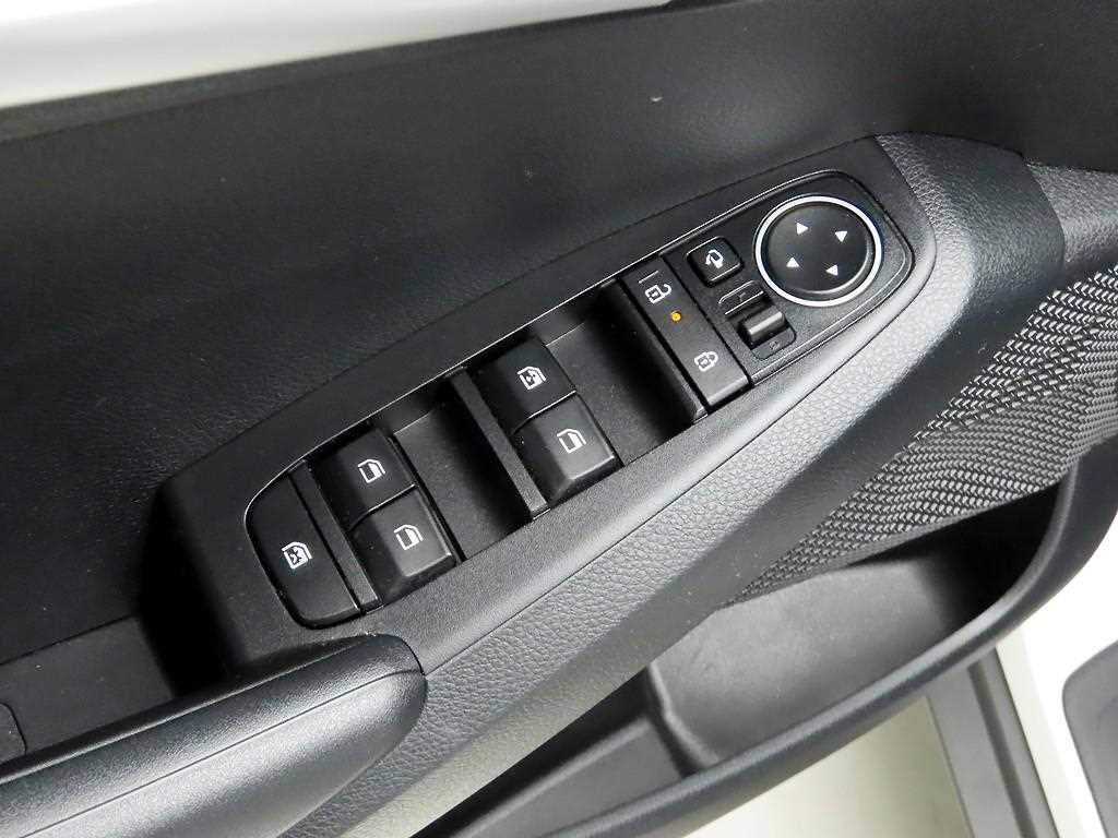 KIA Seltos 2025 Blanco - Importación desde Corea - HF Imports Iquique - Foto 13