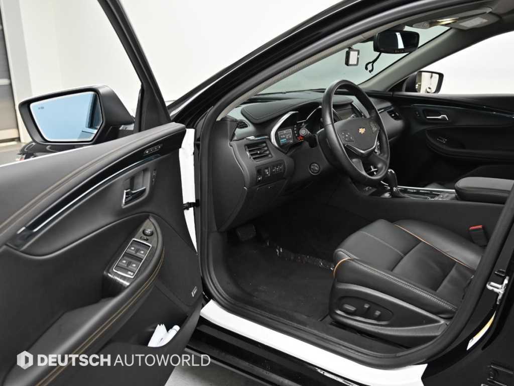 Chevrolet Impala - Vista 10