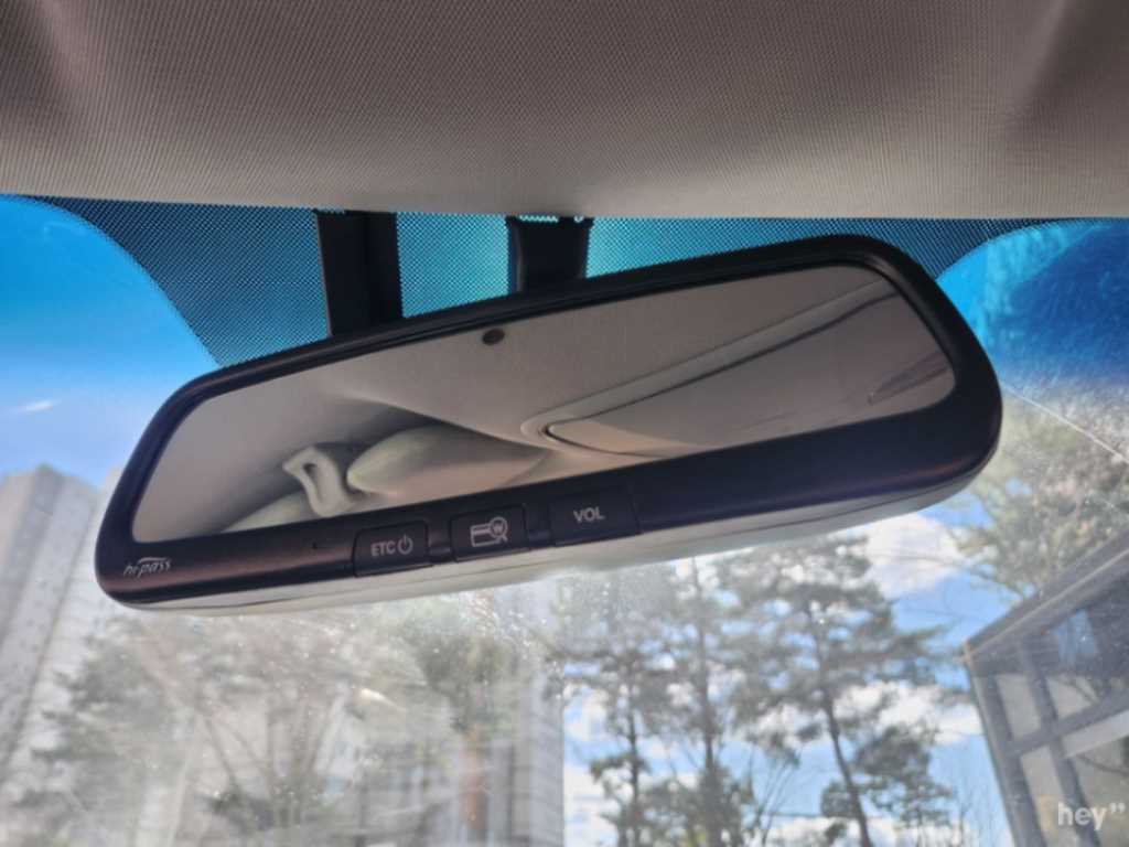 HYUNDAI Sonata - Vista 6