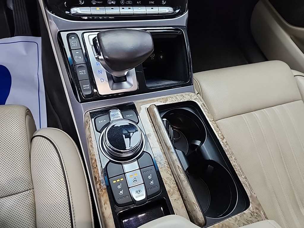 Genesis EQ900 - Vista 8