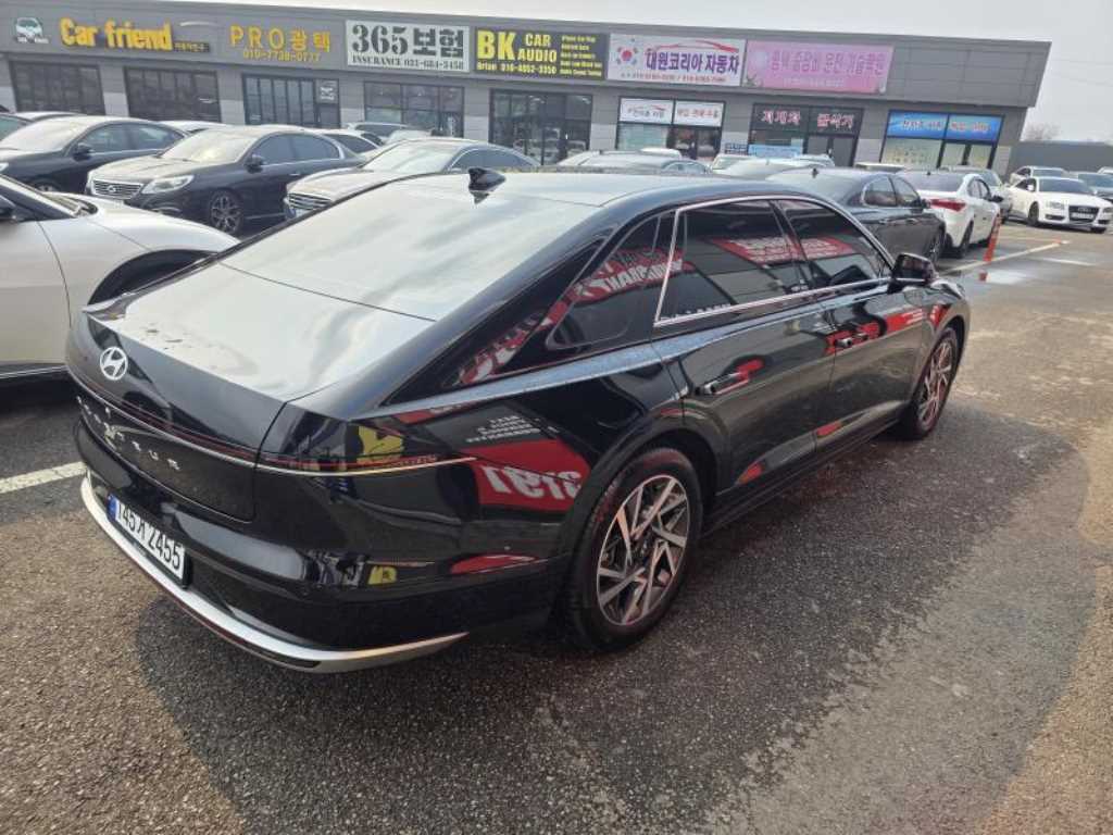 HYUNDAI Grandeur - Vista 4