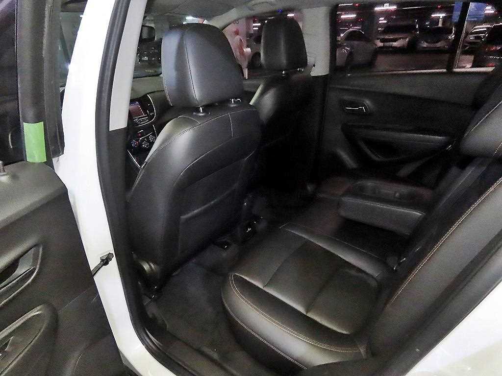 Chevrolet Trax - Vista 7