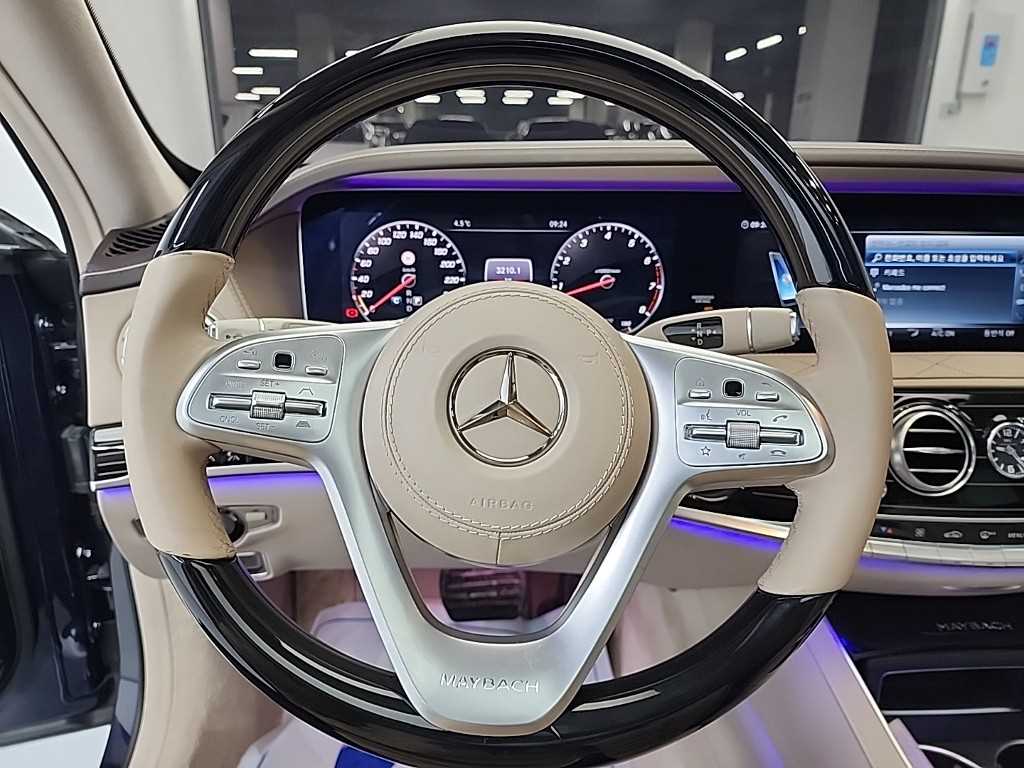 Mercedes Benz S Class - Vista 9