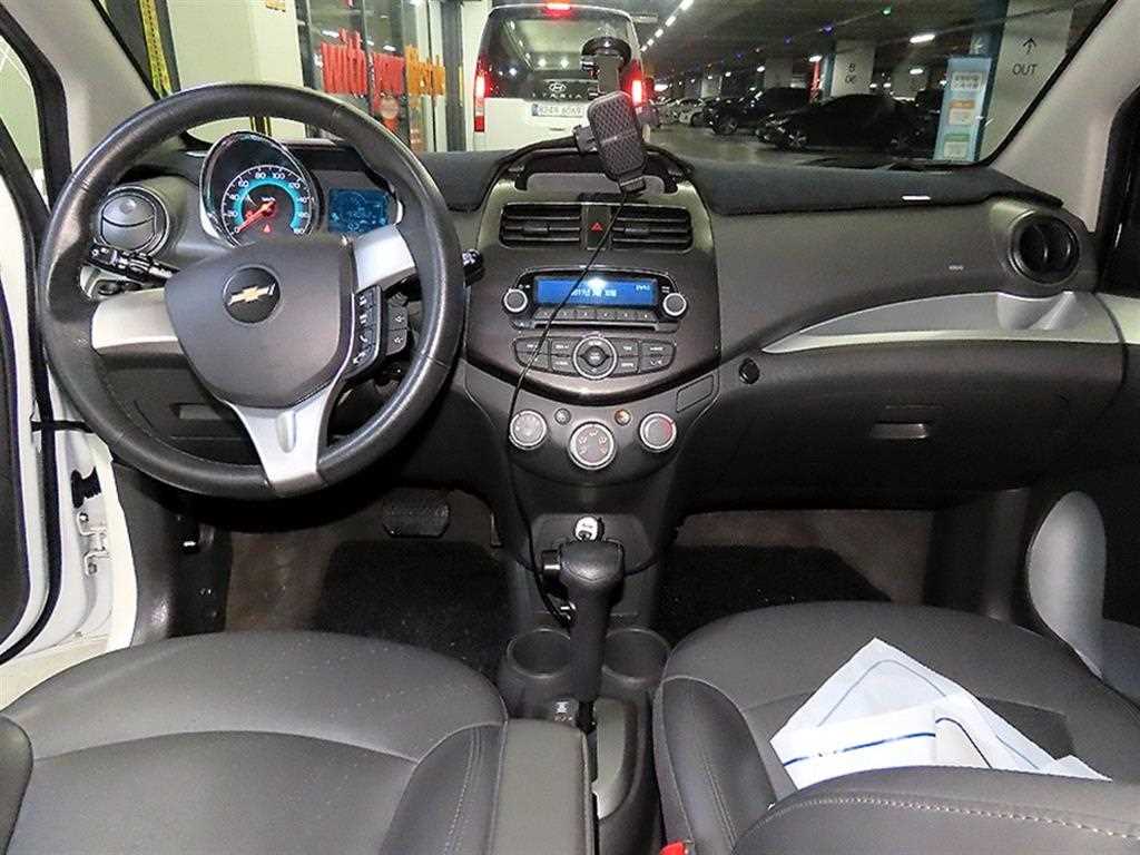 Chevrolet Spark - Vista 10