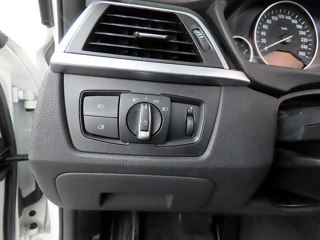 BMW 3 series - Vista 12