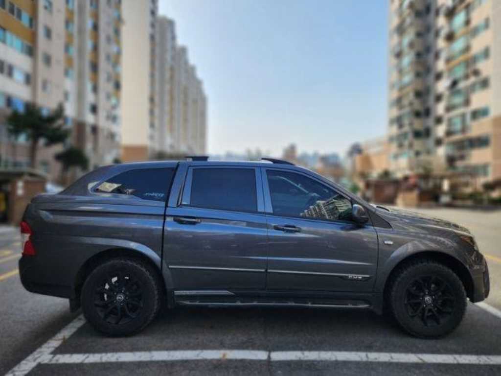 Ssangyong Korando - Vista 4