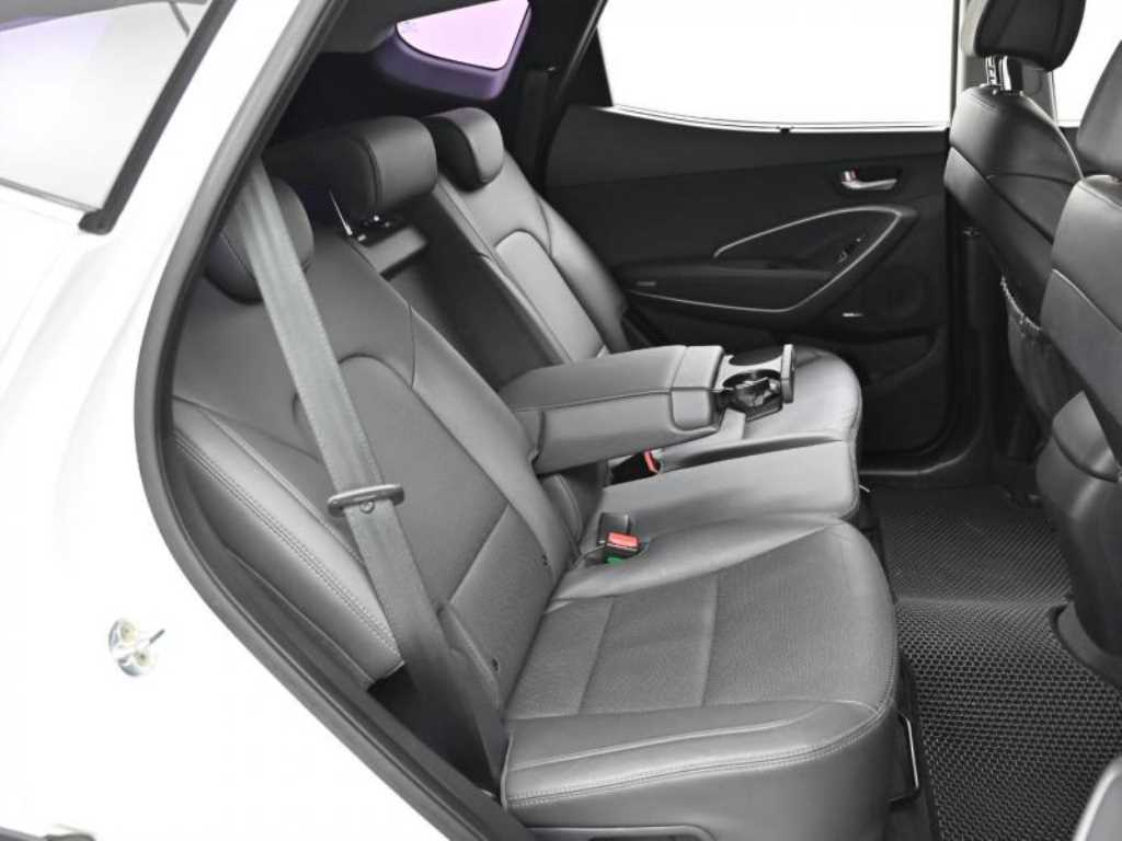 HYUNDAI Santa Fe - Vista 12