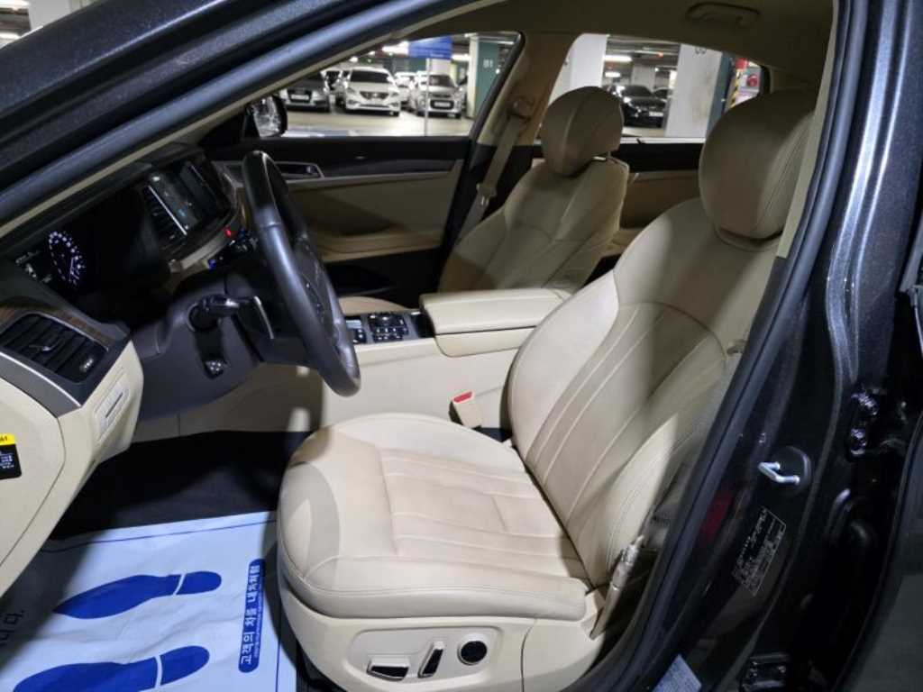 Genesis G80 - Vista 8