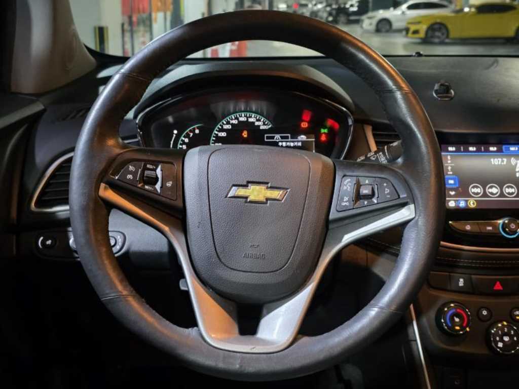 Chevrolet Trax - Vista 11