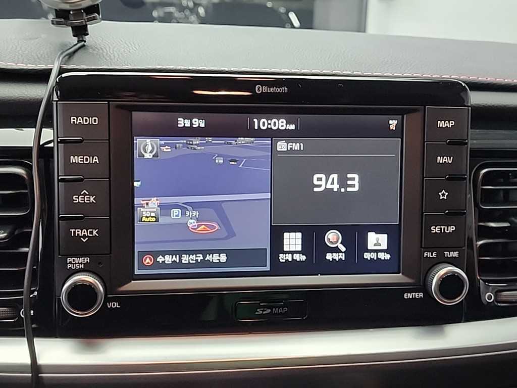 KIA Stonic 2019 Blanco - Importación desde Corea - HF Imports Iquique - Foto 13