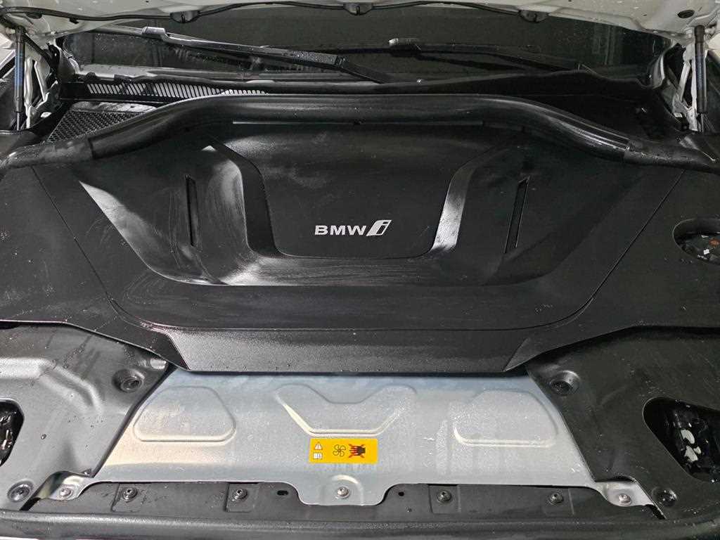 BMW iX3 2024 Blanco - Importación desde Corea - HF Imports Iquique - Foto 20