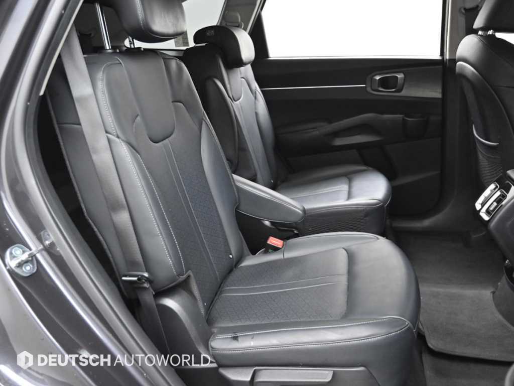 KIA Sorento - Vista 12