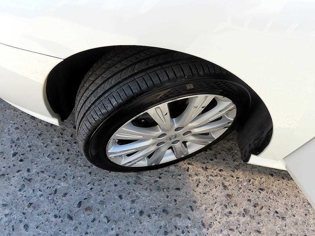 SAMSUNG SM5 2012 Blanco - Importación desde Corea - HF Imports Iquique - Foto 19