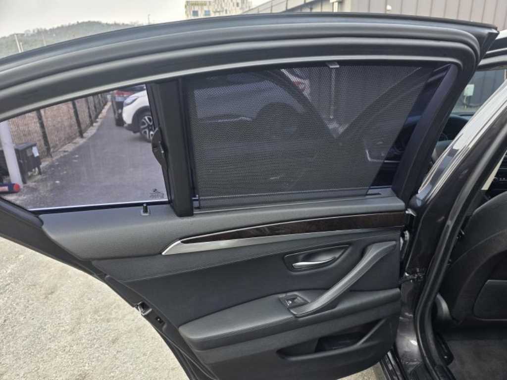 BMW 5 Series - Vista 7