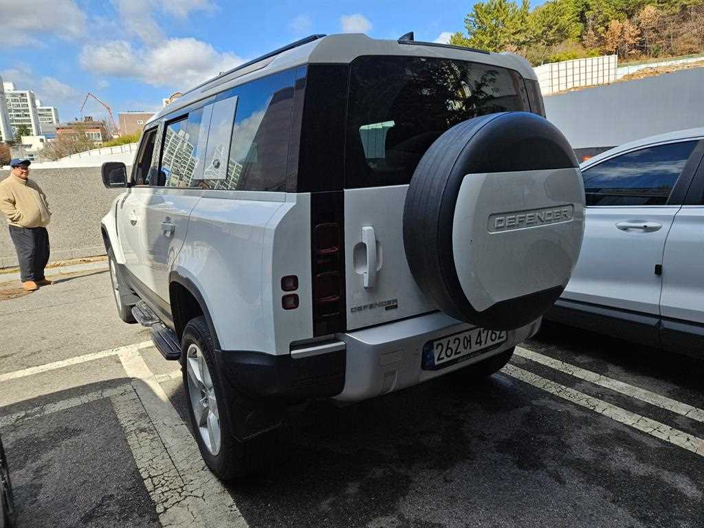 Land Rover Defender - Vista 5