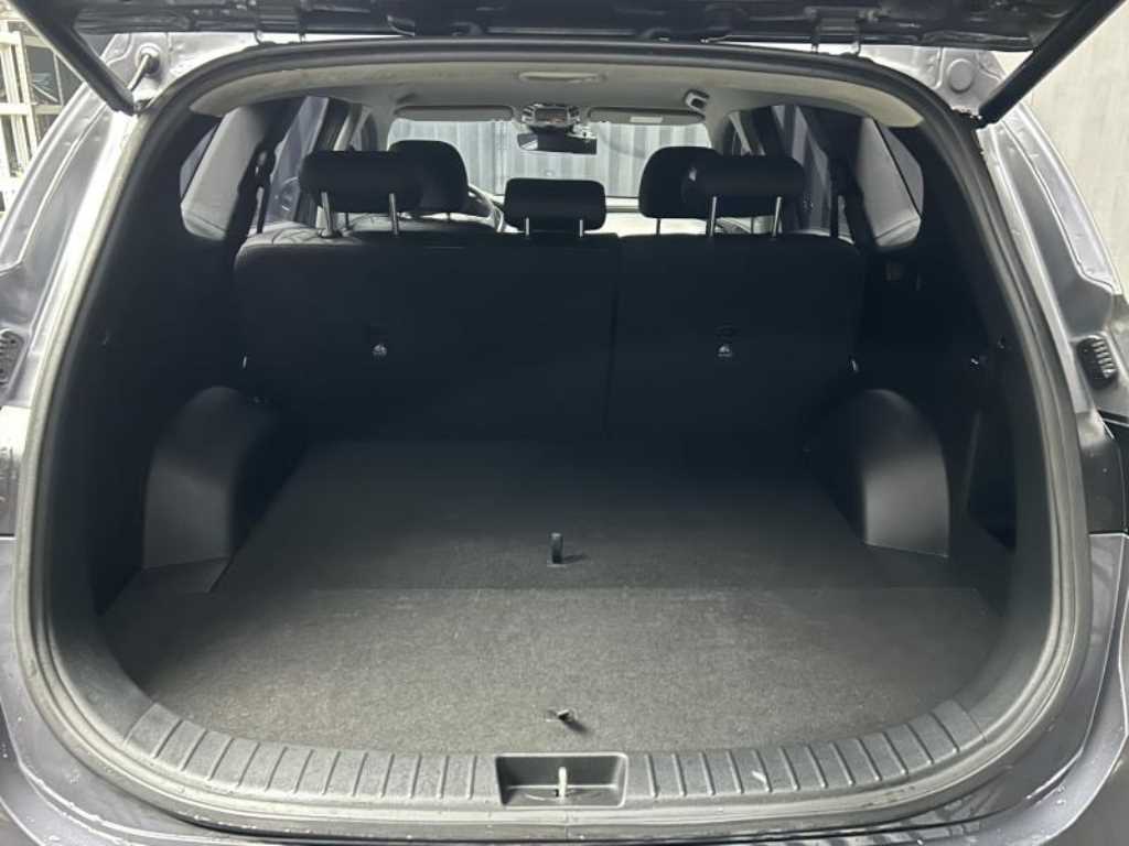 HYUNDAI Santa Fe - Vista 5