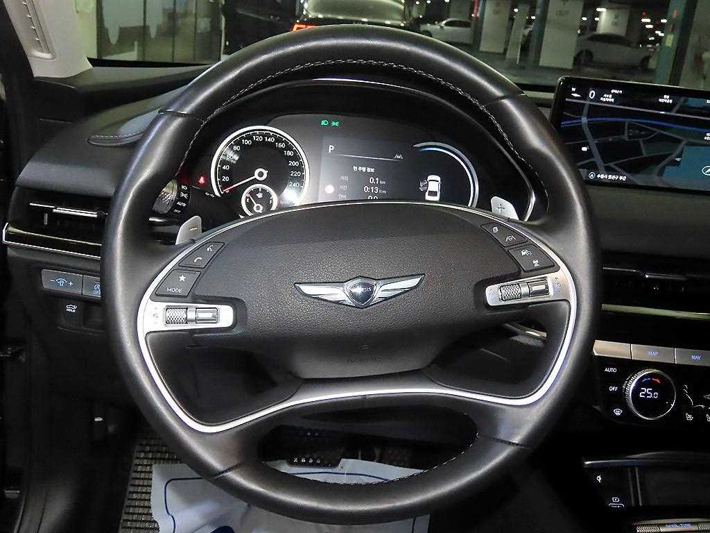 Genesis G80 - Vista 8