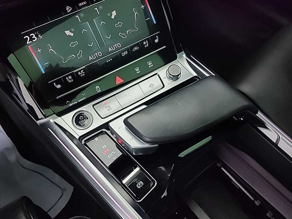 Audi e-Tron - Vista 8