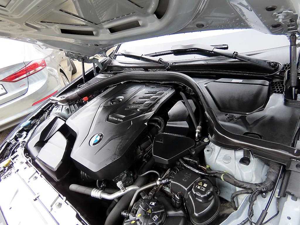 BMW 3 series 2023 Gris - Importación desde Corea - HF Imports Iquique - Foto 19